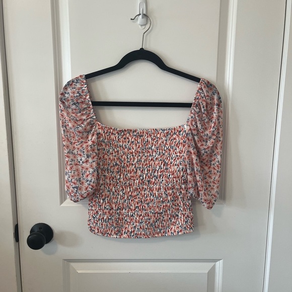 Dynamite T-Shirt Blouse - Picture 3 of 3